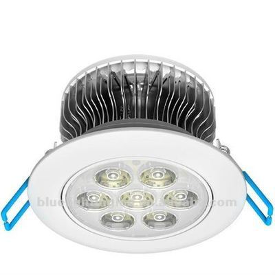 調(diào)光対応LEDデスクランプの魅力とその利點(diǎn)
